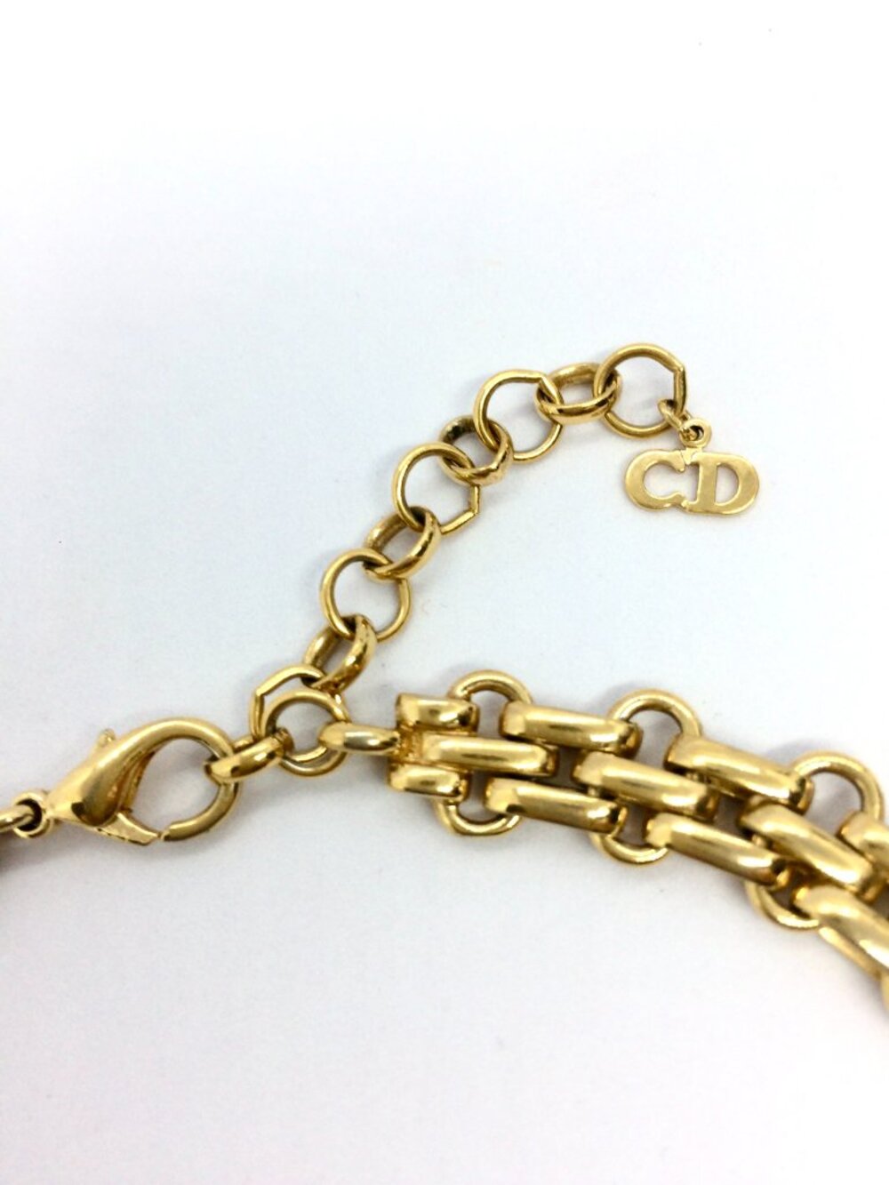 VINTAGE DIOR CHAIN Necklace Gold Tone Chunky Link CD Logo Signed 16 Inch - Picture 15 of 16